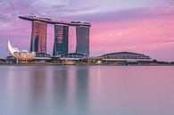 Coucher de soleil sur la baie Marina à Singapour par Ilya Korzelius Aperçu