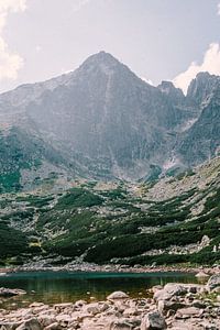 Lac de montagne Montagnes Tatra Slovaquie Europe