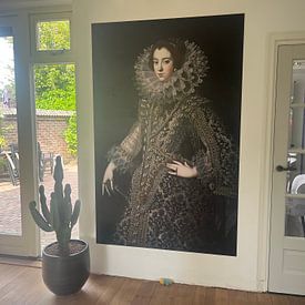 Klantfoto: Koningin Elizabeth van Bourbon (gezien bij vtwonen), als naadloos behang