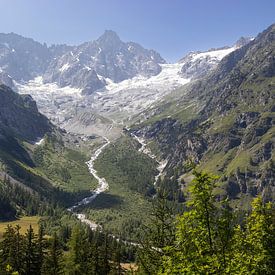 Tour noir, La Fouly, Switzerland by Imladris Images