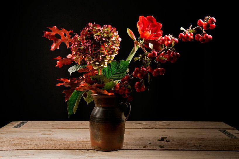 Boeket met rode bloemen von Barbara Brolsma