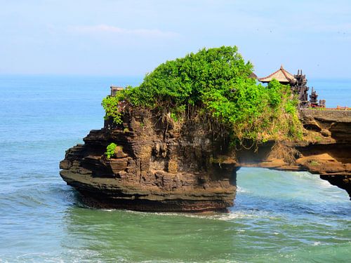 Tanah Lot Water Tempel in Bali