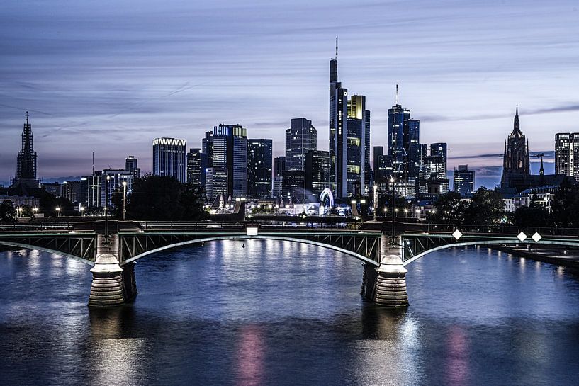 Frankfurt - Mainhatten by Sonja Waschke