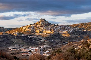 Morella tijdens het gouden uur, Spanje van Adelheid Smitt