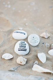Eat, beach, sleep, repeat in Katwijk by Nienke van Denderen