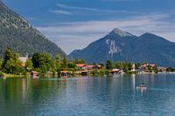 Wunderschöne Seenlandschaft am Walchensee von Oliver Hlavaty Miniaturansicht