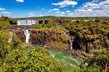 Die Iguazu Wasserfälle zwischen Argentinien und Brasilien