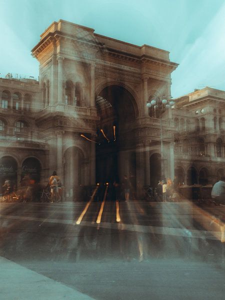 Milan by Hello Pompoyo