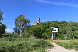 Rijnkilometer 541 – onderweg in het UNESCO-werelderfgoed Oberes Mitteltheintal van Helmut Martin - The Art of Stone - Steinkunst & Photographie