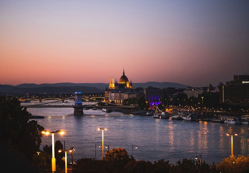 Budapest by Hello Pompoyo