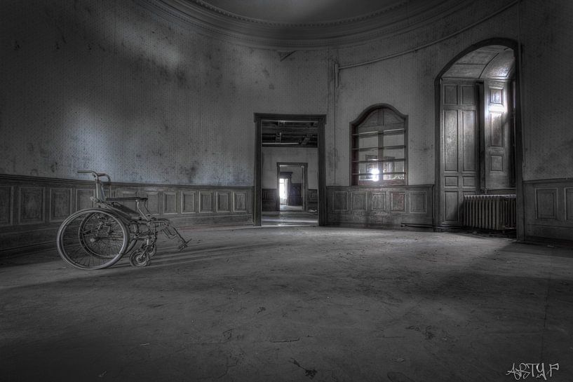 House of the wheelchair van Stijn Matthé