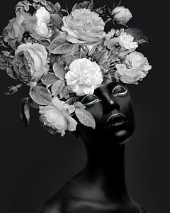 SHe - a Portrait in Black & White von Marja van den Hurk