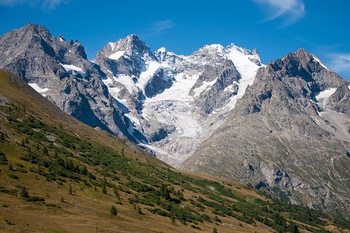 Landschaftsfoto des La Meije Gletschers in Frankreich