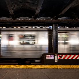 New York subway by Arjen Schippers