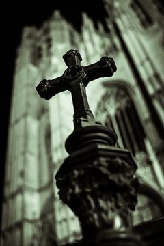 Crucifix van Erik Jansen