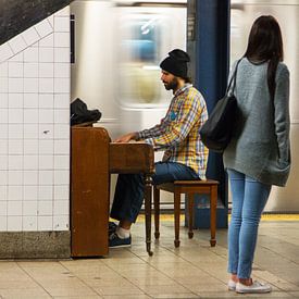 Piano player in New York subway sur Diewerke Ponsen