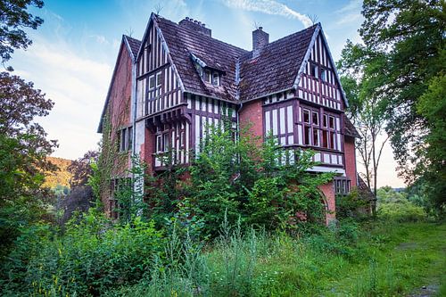 Abandoned house in Bomal