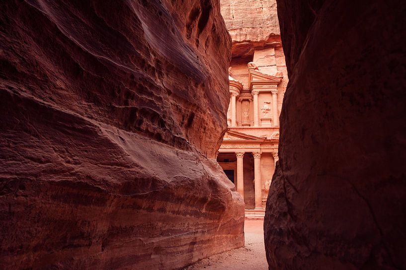 Felsen in Petra, Jordanien von Laura Vink