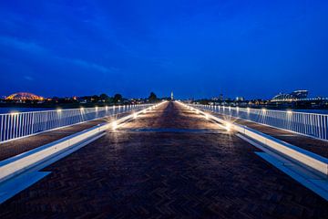 Lentloper, drie bruggen en de sint Steven sur Maerten Prins