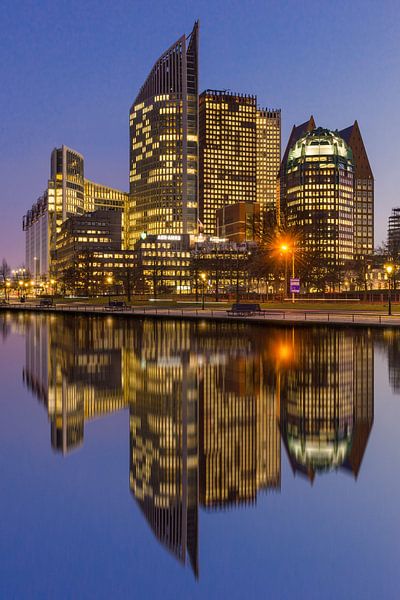 Das Stadtzentrum von Den Haag im Spiegelbild von Tubray