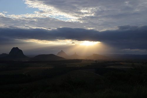 Sunset ,Glasshouse Mountains , Queensland, Australie