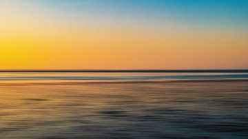 Ebb and flow - heaven and earth by Friedhelm Peters