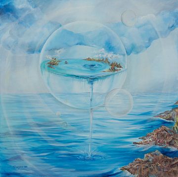 Über dem Meer schwebende Seifenblasen: Wasserkugel von Anne-Marie Somers