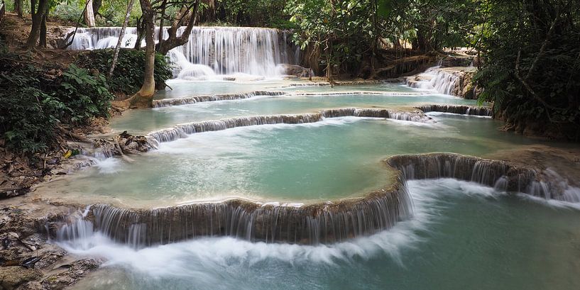 Waterval cascades in Laos van Ryan FKJ