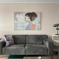 Klantfoto: Vrouwenportret | Silent City Soul van De Mooiste Kunst, op canvas