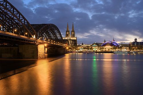 Blue hour on the Rhine - Beautiful Cologne
