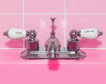 Retro Pink Sink Faucet