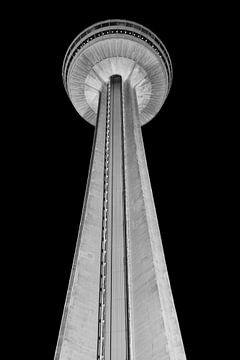 Skylon Tower Niagara van Billy Cage