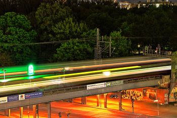 Berliner S-Bahn bei Nacht