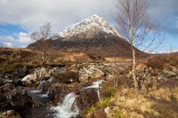 Buachaille Etive Mor, rivier Etive, watervallen, Lochaber, Scotlan