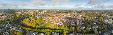 Zwolle luchtfoto tijdens een mooie herfstdag