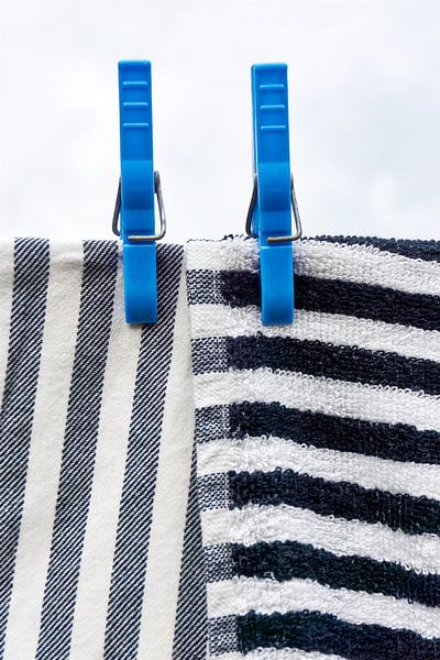 Towels on the line by Harry Wedzinga