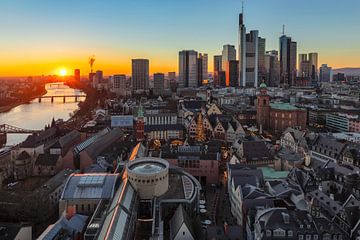 Frankfurt bij zonsondergang van Markus Lange