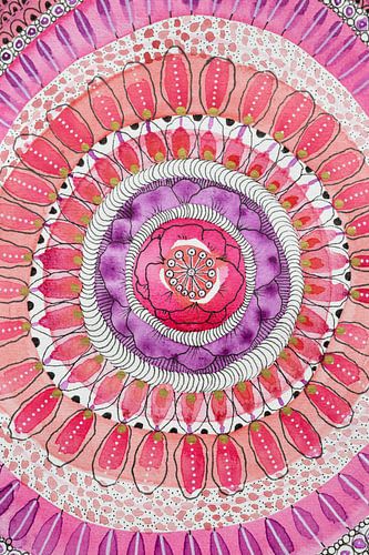 Aquarelle abstraite de cercles concentriques avec motifs floraux sur Danielle Roeleveld