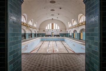 Lost Place - verlaten zwembaden van Gentleman of Decay