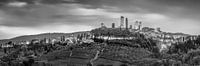 Sfeervol San Gimignano in Toscane in Italië in zwart-wit