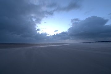Strand van Ameland tijdens een storm van bart dirksen
