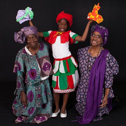 Groepsportret van Angisa vouwers