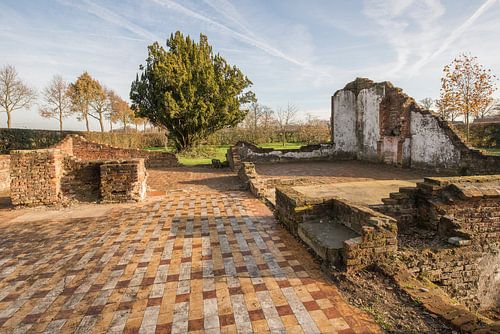 Restanten van een oude boerderij in buurtschap Miste nabij Winterswijk
