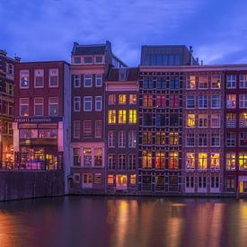 Amsterdam Damrak in the evening RawBird Photo's Wouter Putter by Rawbird Photo's Wouter Putter