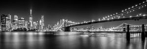 New York City Skyline la nuit (noir et blanc) sur Sascha Kilmer