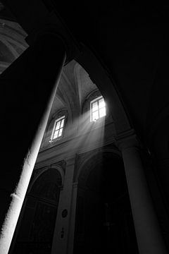 Kerkinterieur Trinita dei Monti Rome Italië 2 van Martijn Jebbink Fotografie