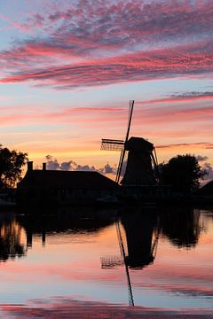 Een Hollandse zonsondergang van Peter Korevaar