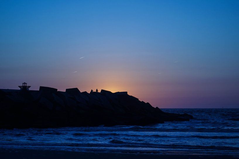 Sonnenuntergang auf dem Havenhoofd in Scheveningen von Wouter Kouwenberg