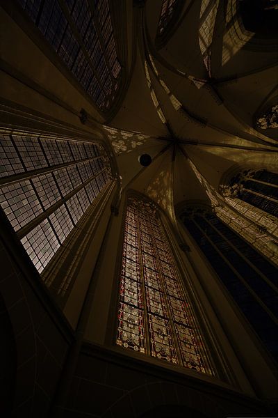 L'église de Walburgish la nuit par Arnold van Rooij