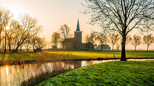 Catharinakerk van Lions (Leons), Friesland, Nederland.